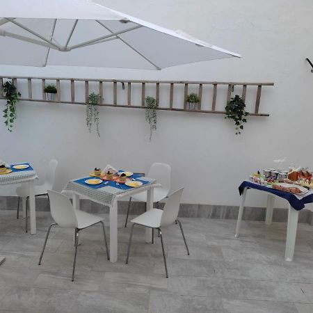 Casa Lele Bed & Breakfast โนโต ภายนอก รูปภาพ